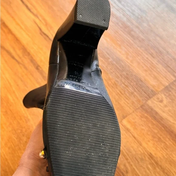 Kate Spade Black Leather Pearl Bow Block Heel Ankle Boots Patent Toe Size 10 - Picture 10 of 12